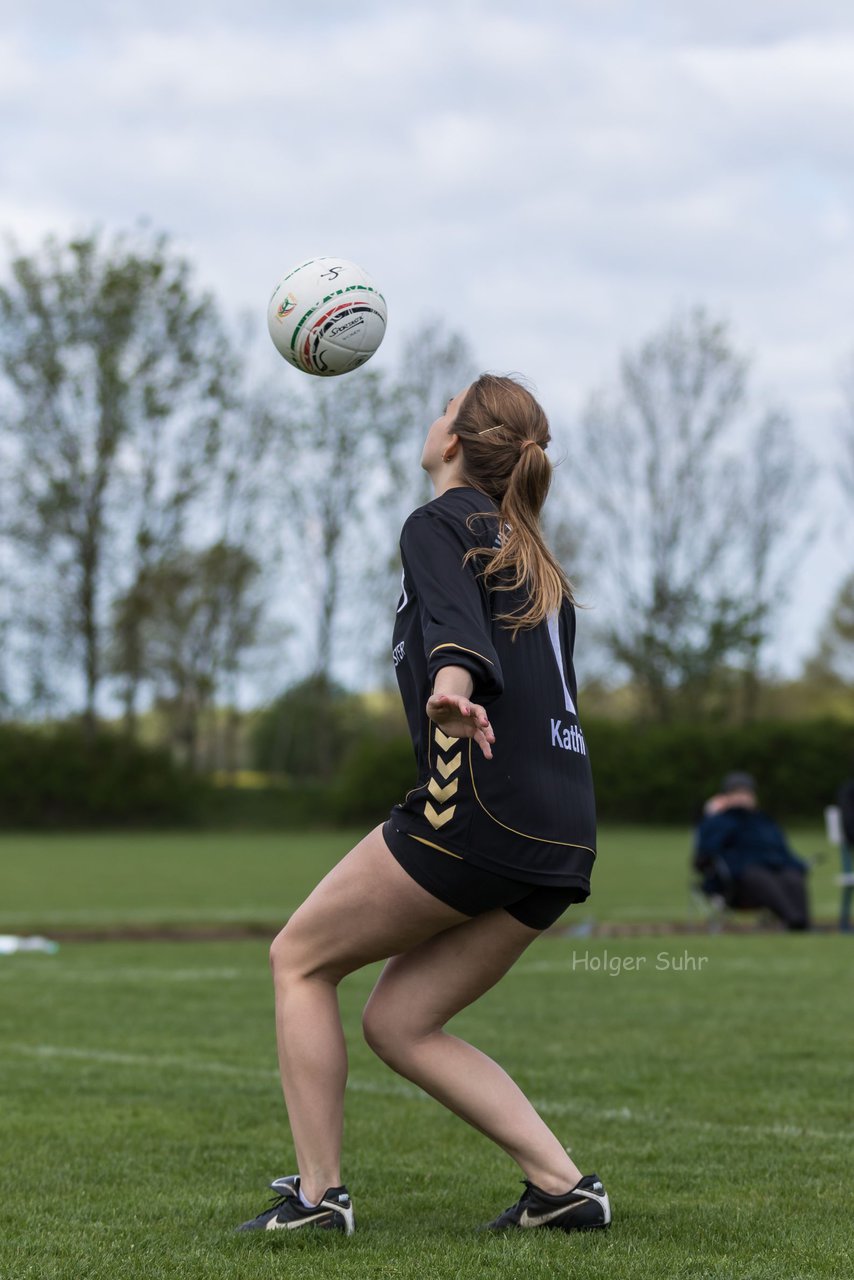 Bild 173 - Faustball Frauen Wiemersdorf